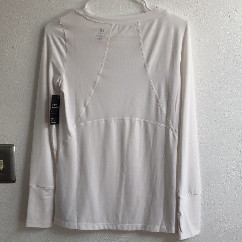 BRAND NEW: GapFit Breathe MESH BACK Long Sleeve 🤍 Size XS - Picture 3 of 3
